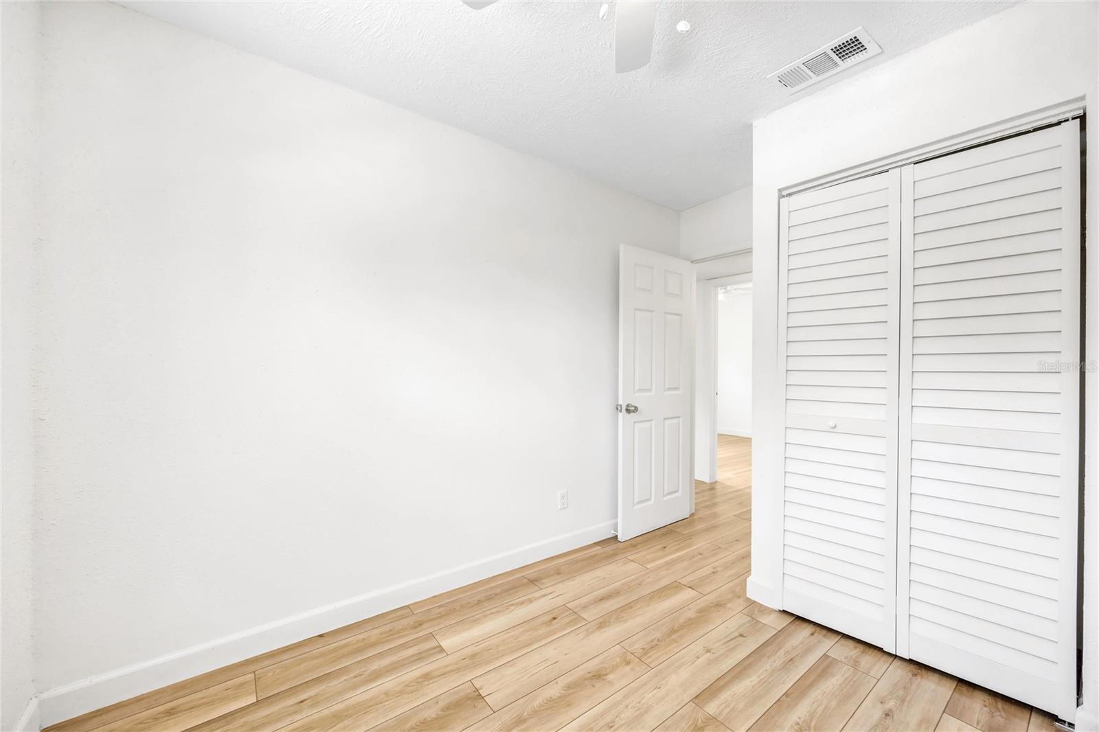 Image 23 of 30 For 5736 Kinlock Court