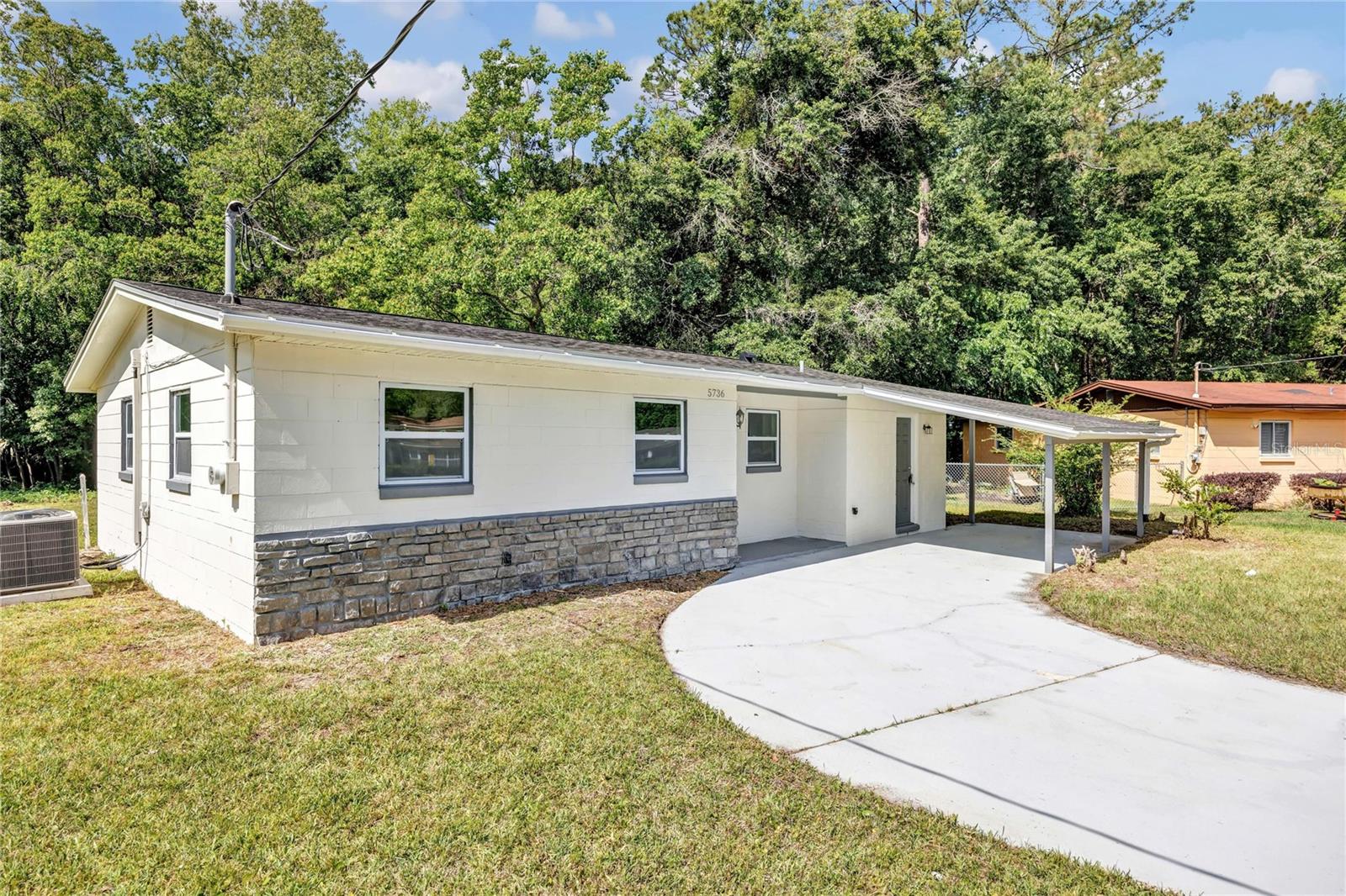 Image 3 of 30 For 5736 Kinlock Court