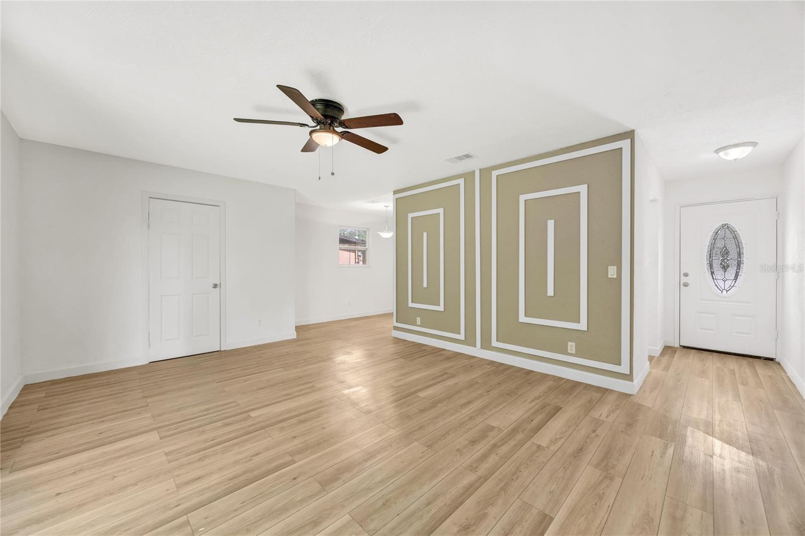 Image 6 of 30 For 5736 Kinlock Court