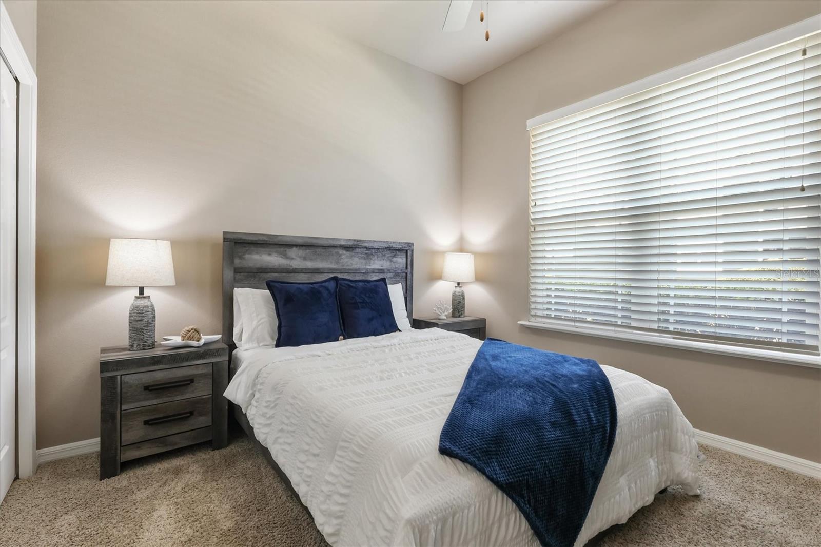 Image 17 of 33 For 11869 28th Avenue