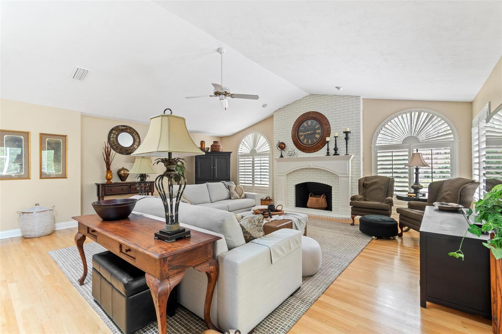Image 13 of 39 For 4414 75th Street