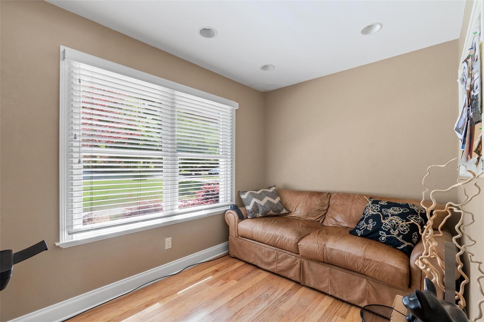 Image 19 of 39 For 4414 75th Street