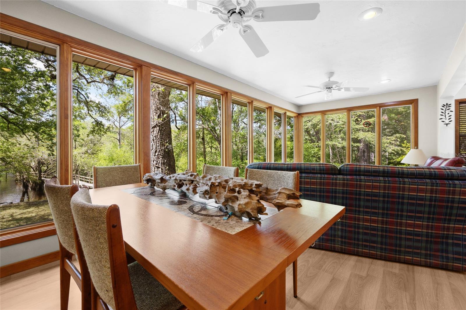 Image 13 of 60 For 2714 Santa Fe Drive