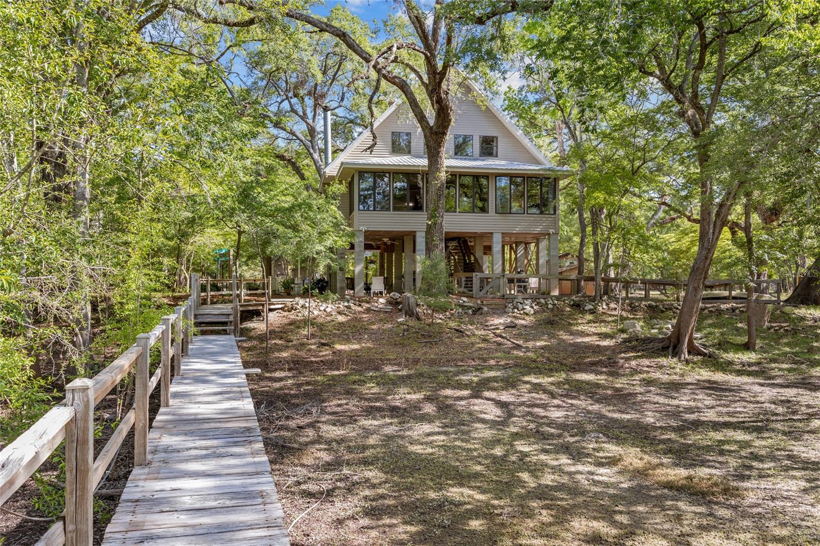 Image 2 of 60 For 2714 Santa Fe Drive