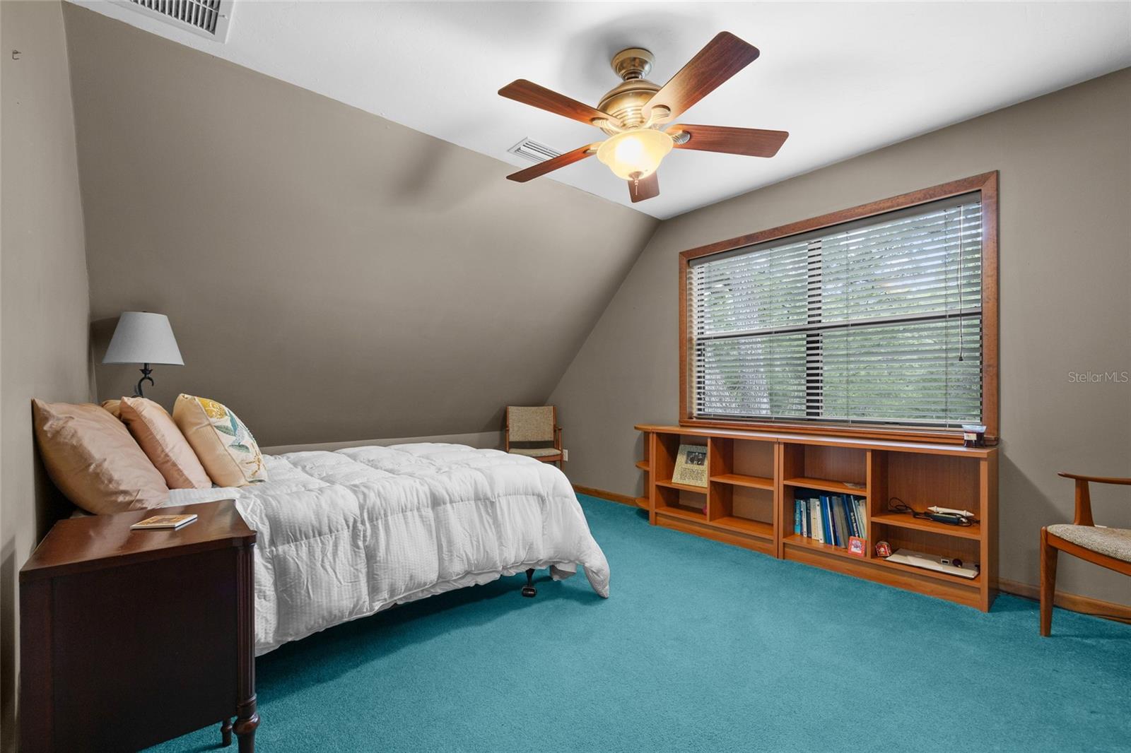 Image 32 of 60 For 2714 Santa Fe Drive