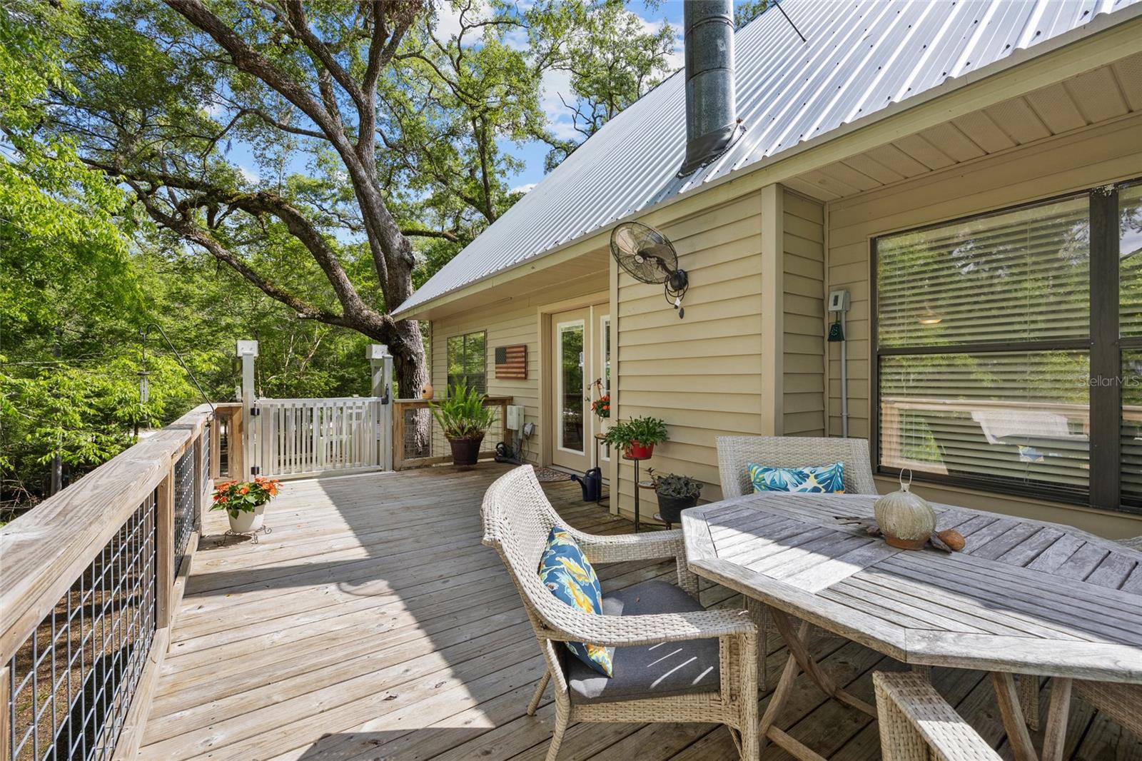 Image 41 of 60 For 2714 Santa Fe Drive