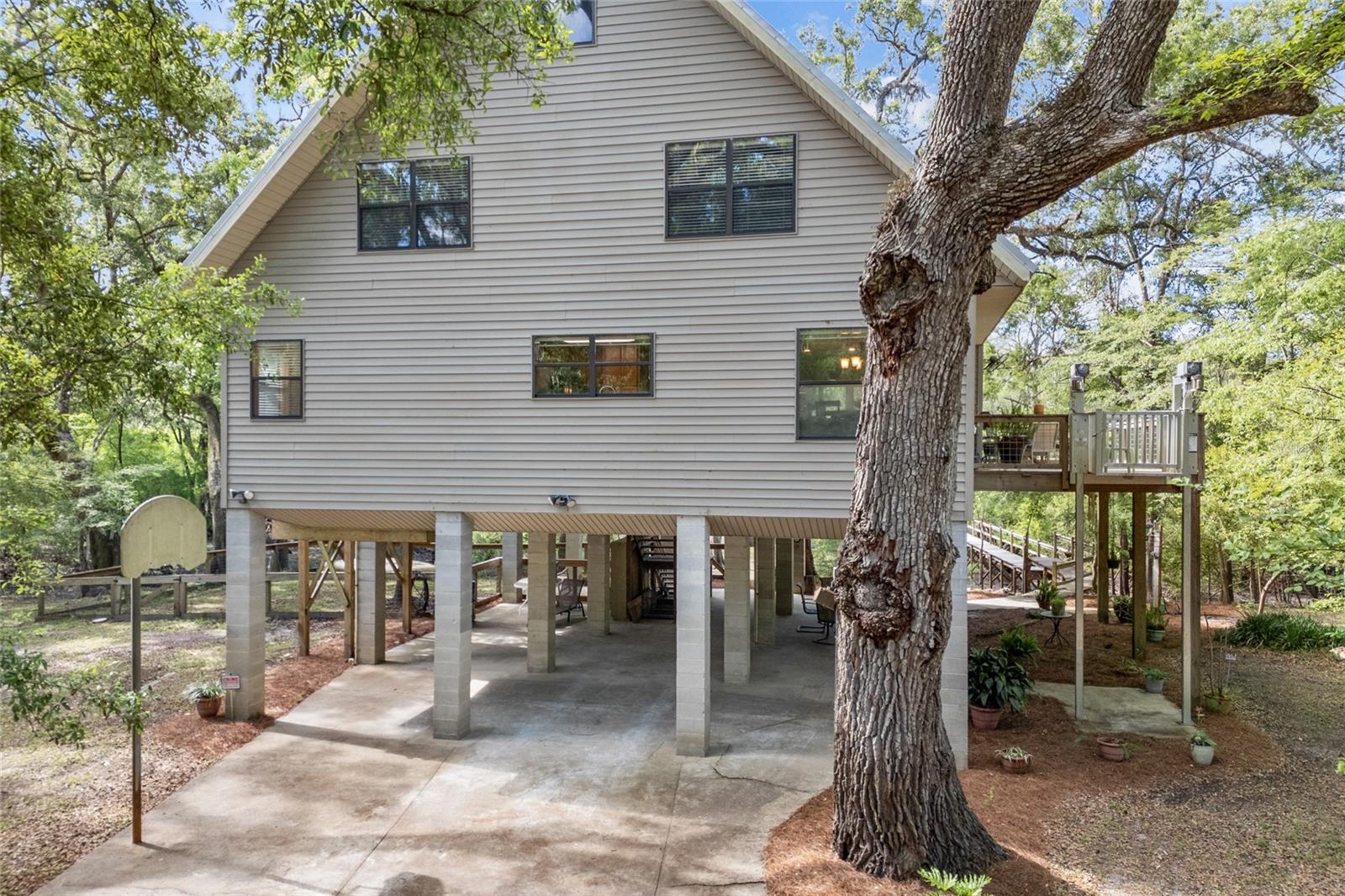 Image 45 of 60 For 2714 Santa Fe Drive