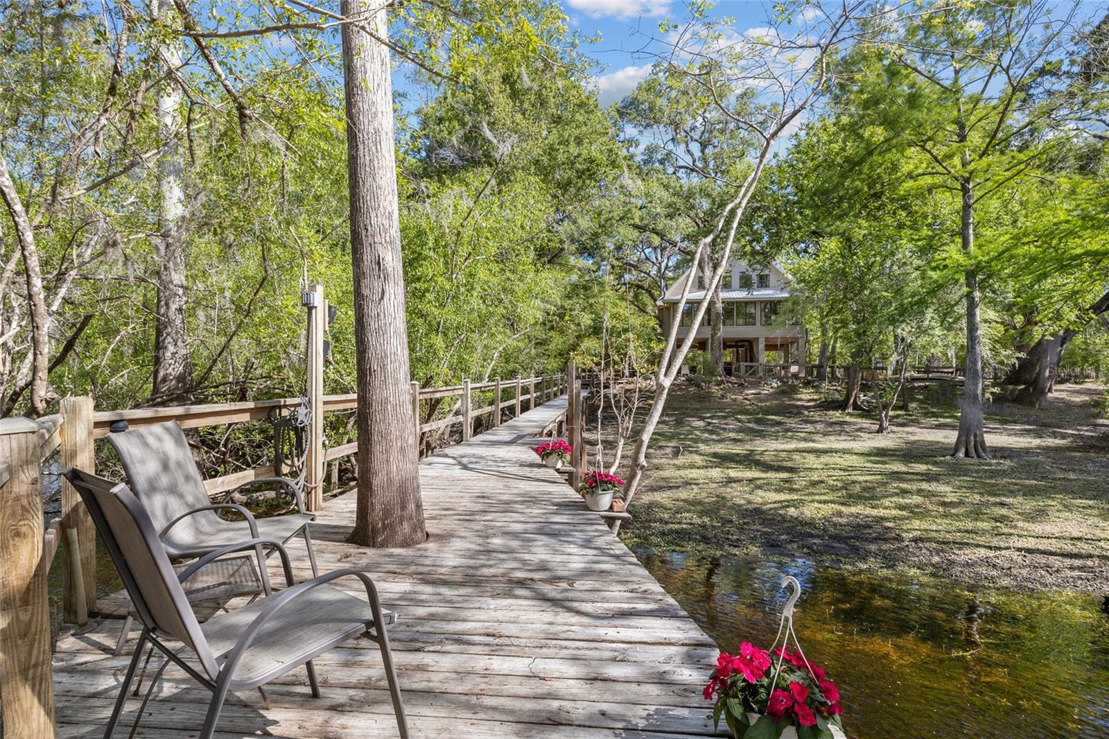 Image 6 of 60 For 2714 Santa Fe Drive