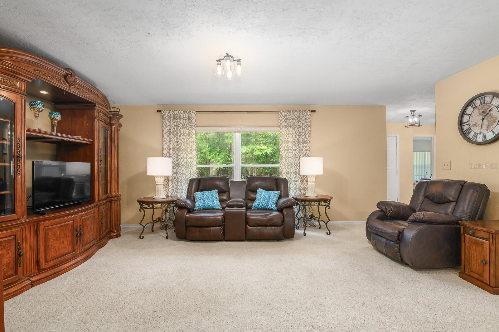 Image 12 of 66 For 23719 142nd Avenue