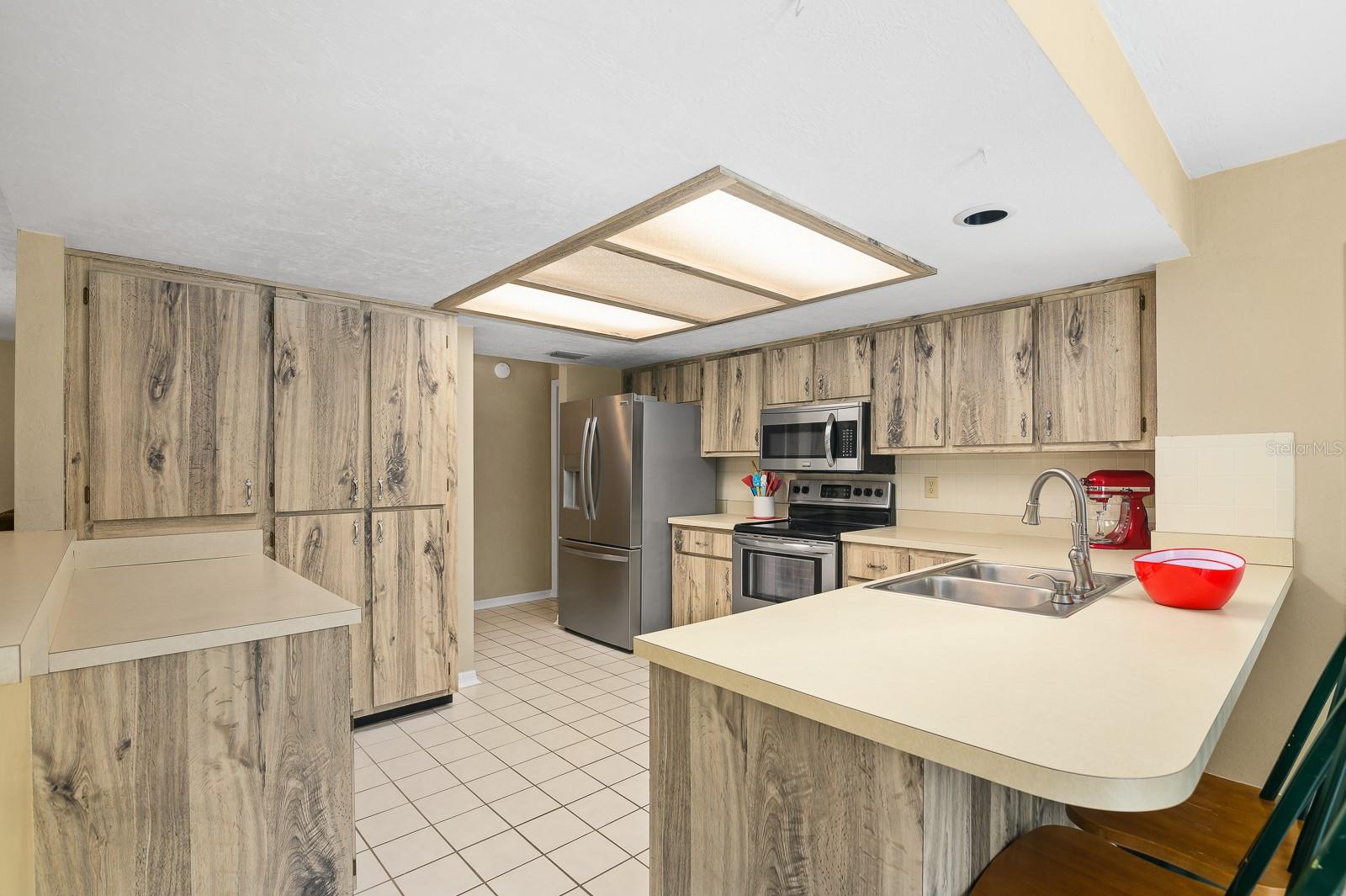 Image 18 of 66 For 23719 142nd Avenue