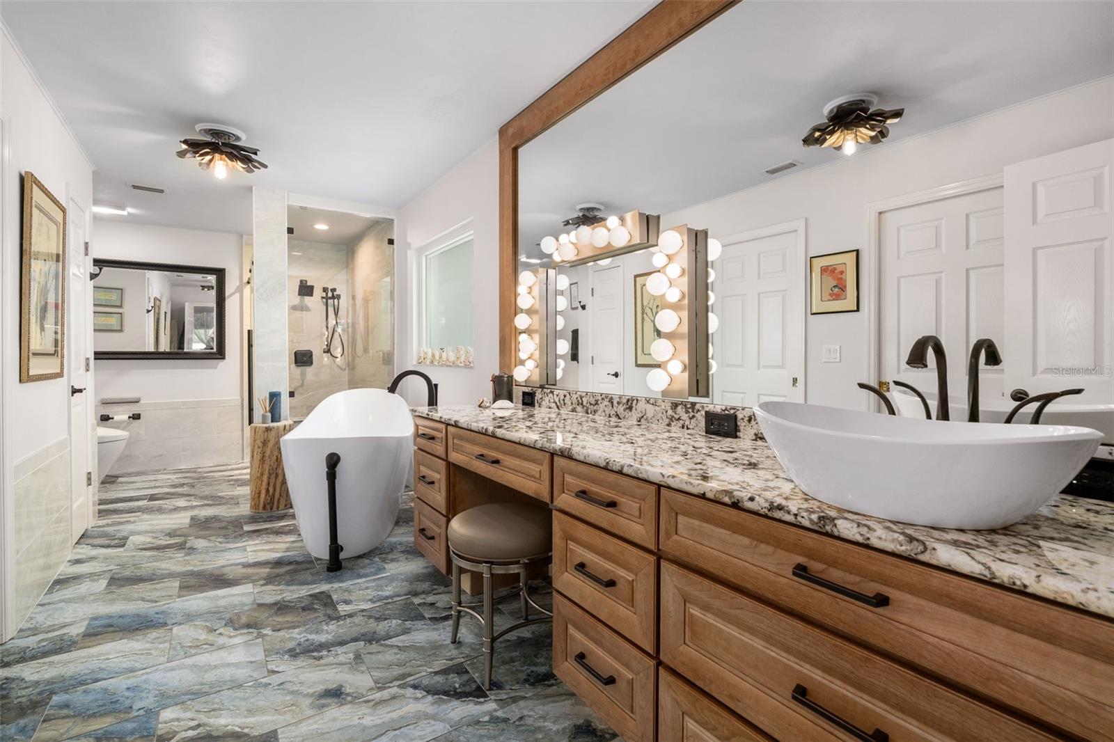 Image 10 of 29 For 5135 Sw 105th Way