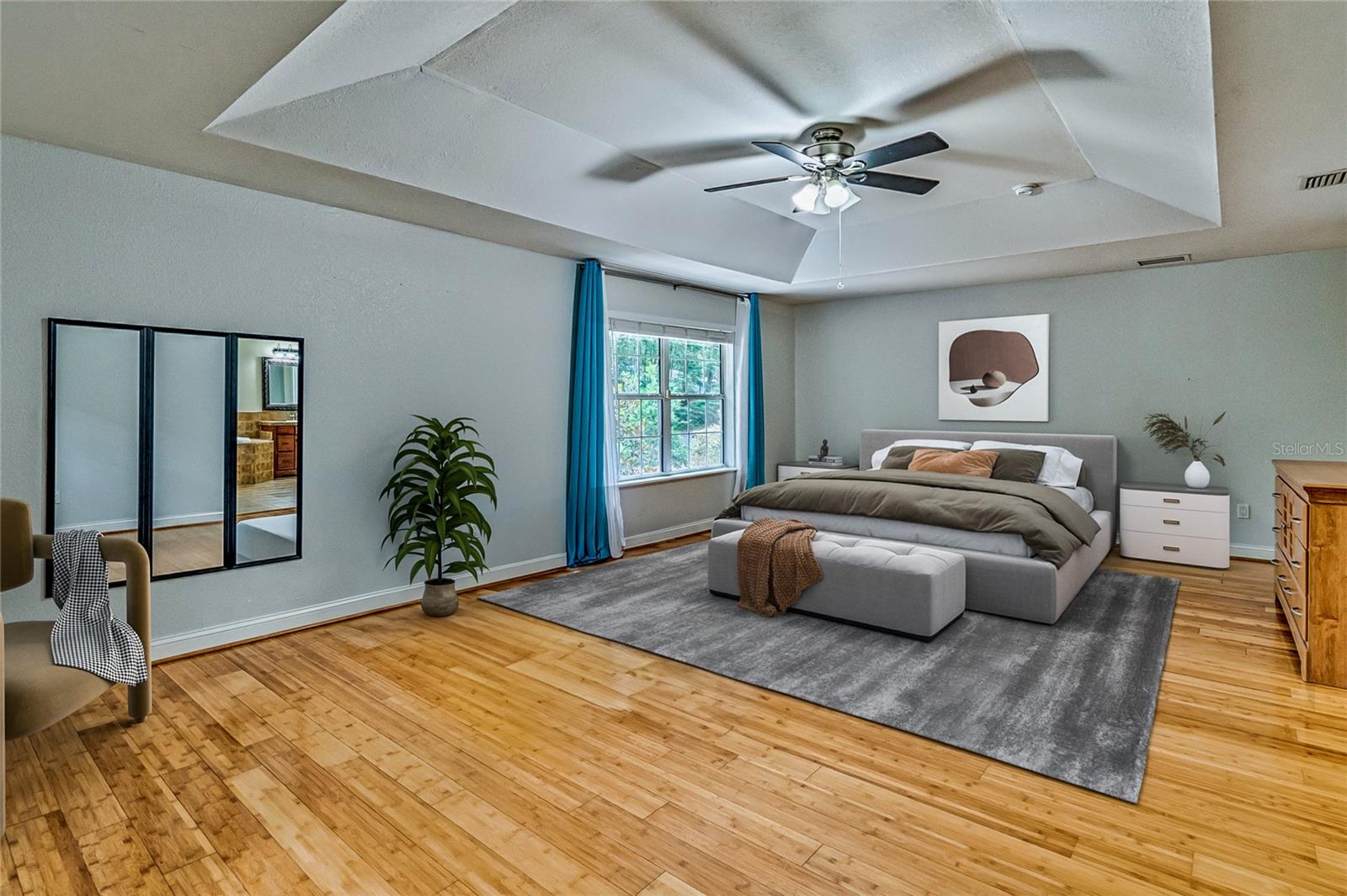 Image 18 of 66 For 102 28th Terrace
