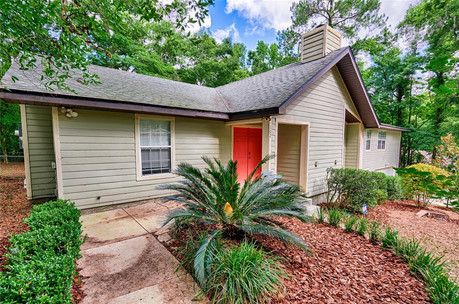Image 2 of 66 For 102 28th Terrace