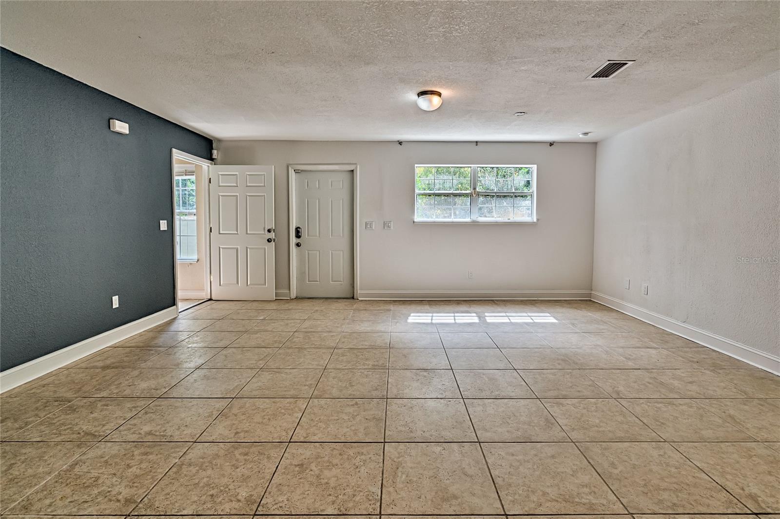 Image 39 of 66 For 102 28th Terrace