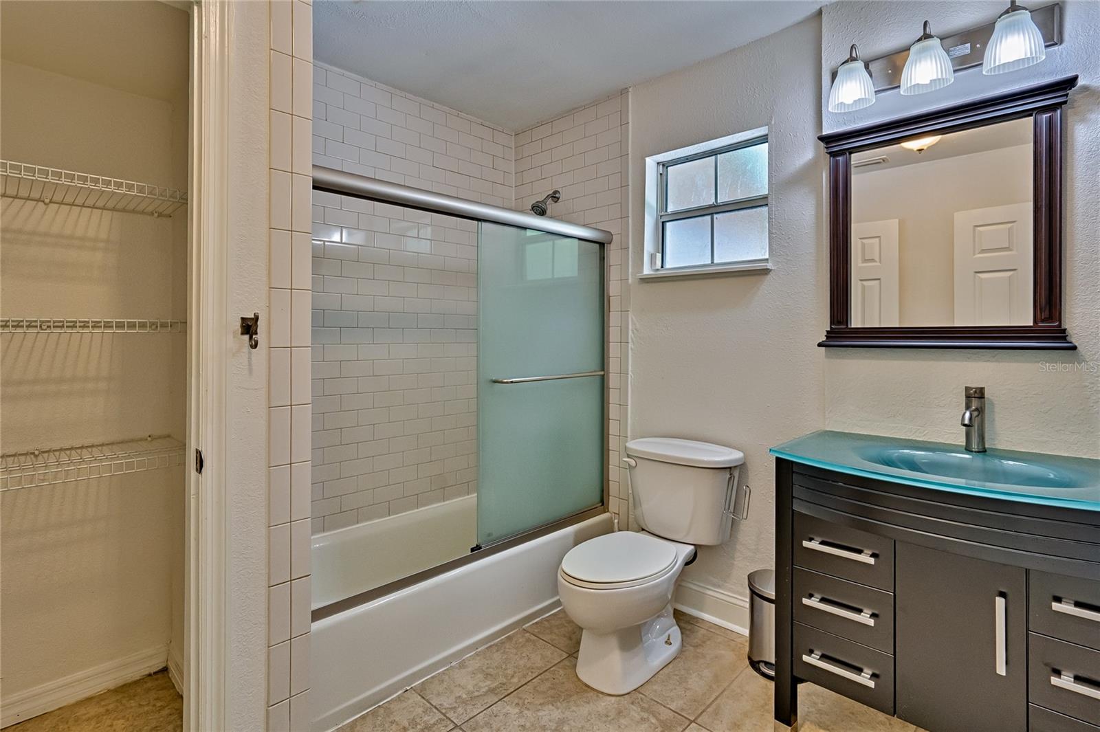 Image 45 of 66 For 102 28th Terrace
