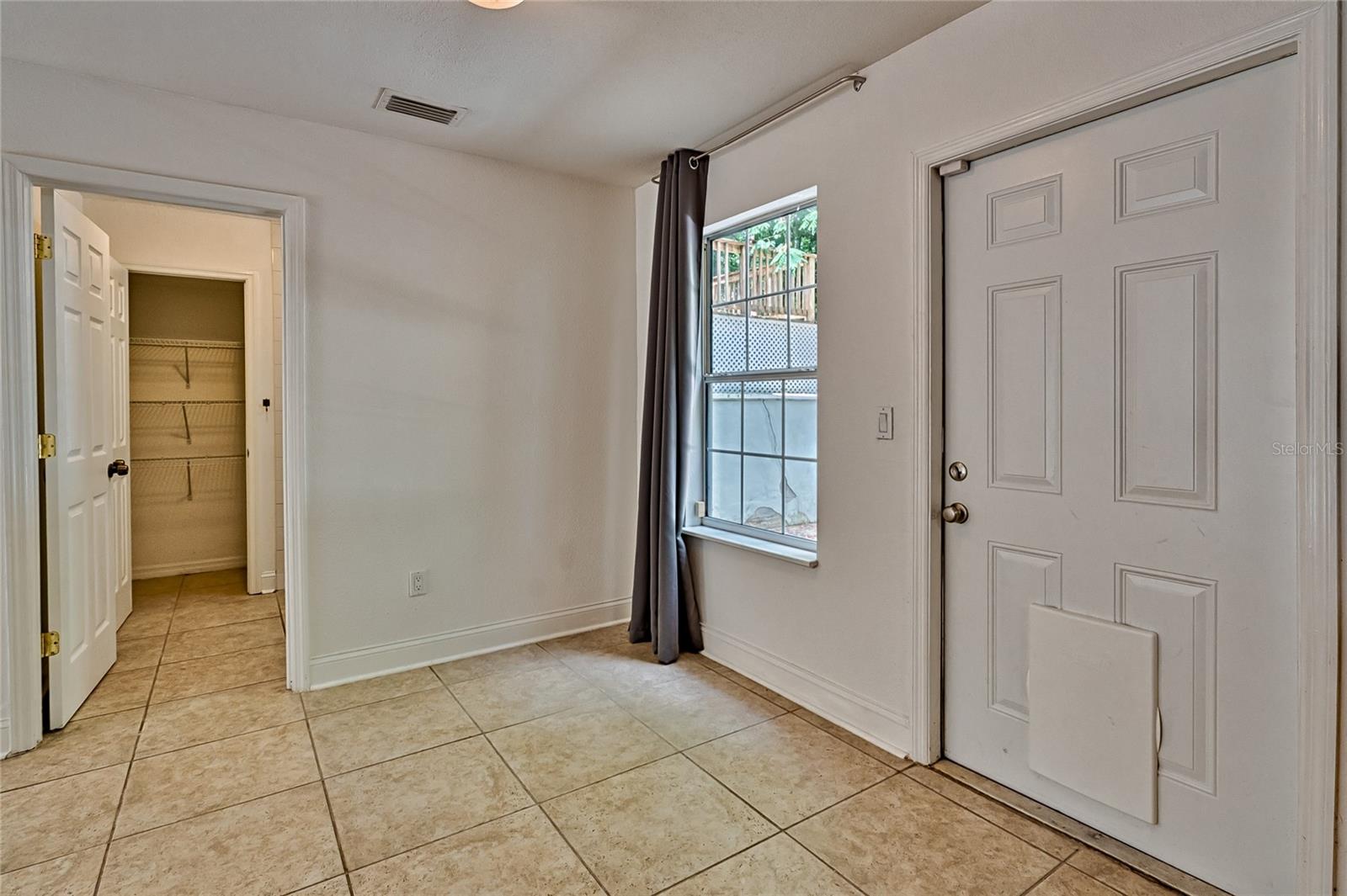 Image 46 of 66 For 102 28th Terrace