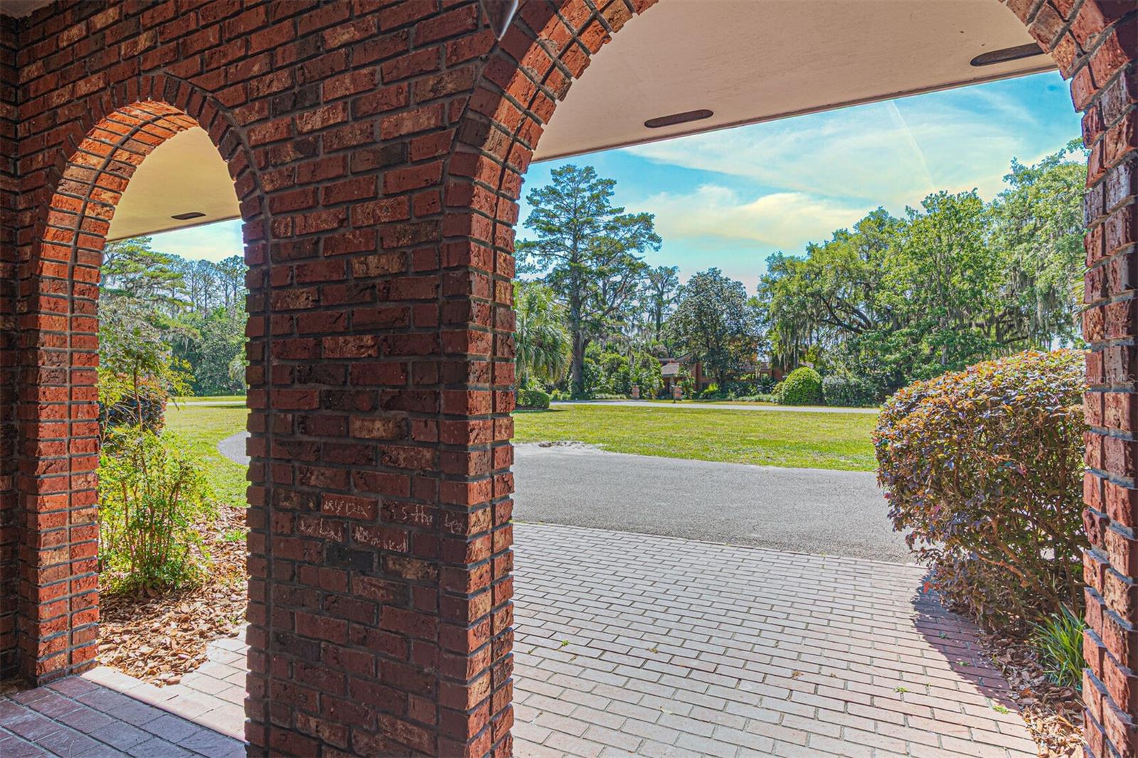 Image 4 of 49 For 3010 70th Lane