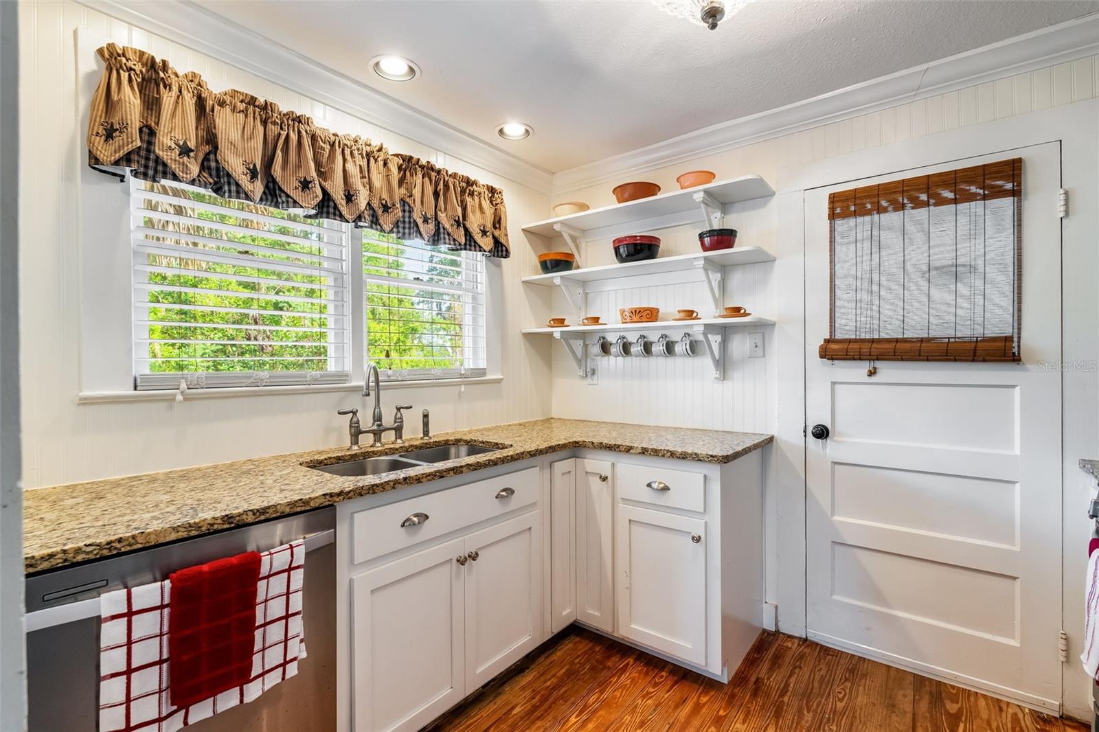 Image 10 of 31 For 18763 235th Street