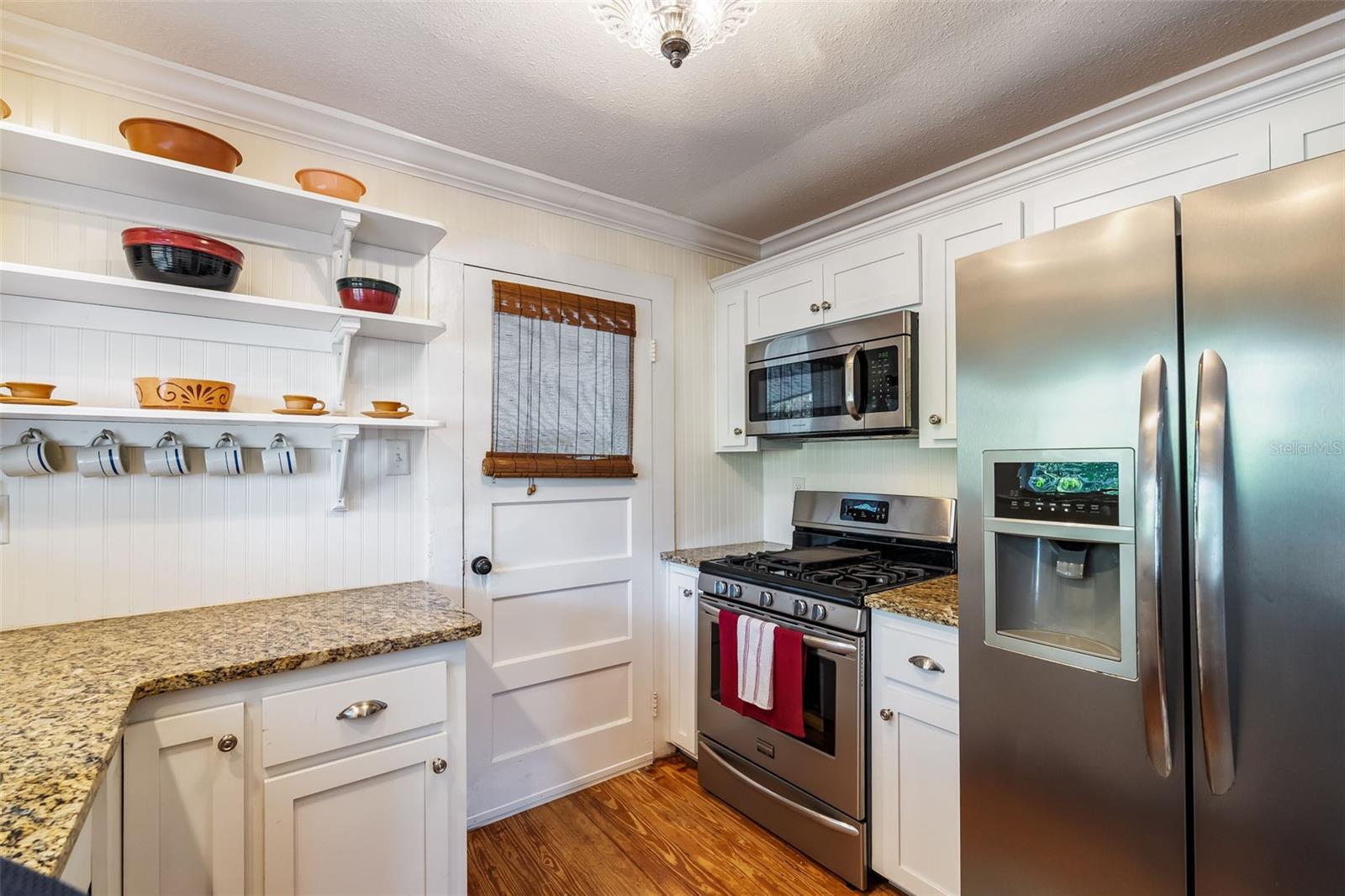 Image 11 of 31 For 18763 235th Street