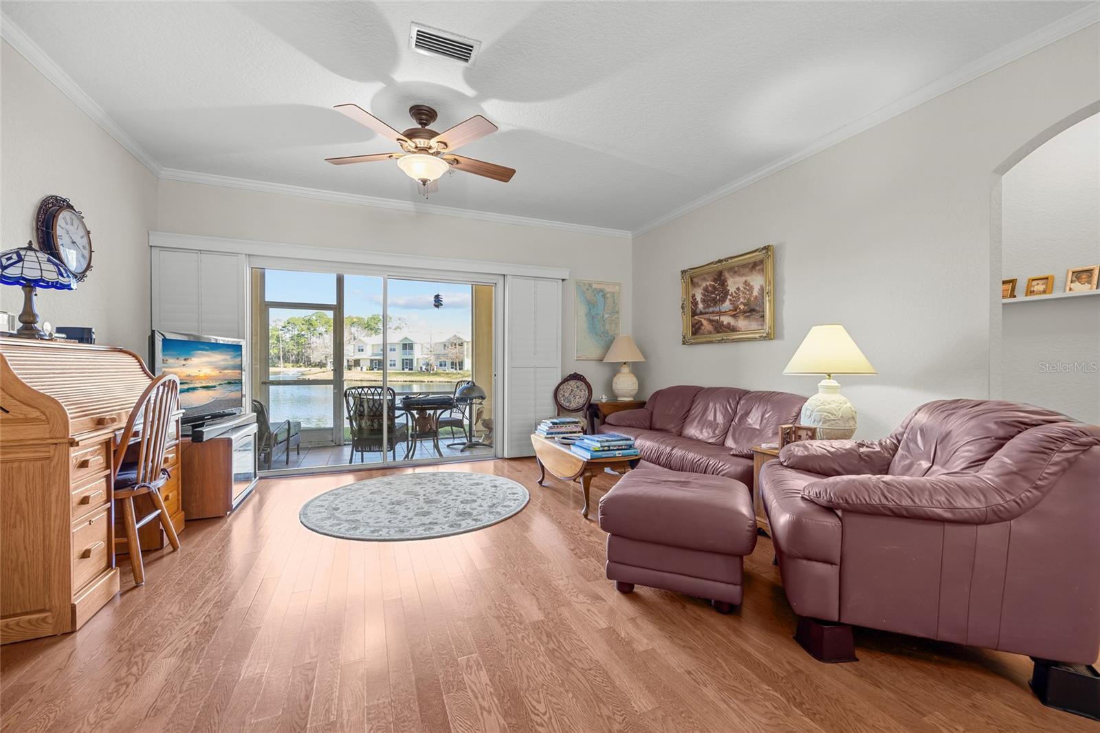 Image 11 of 35 For 165 Bayberry Circle 1106