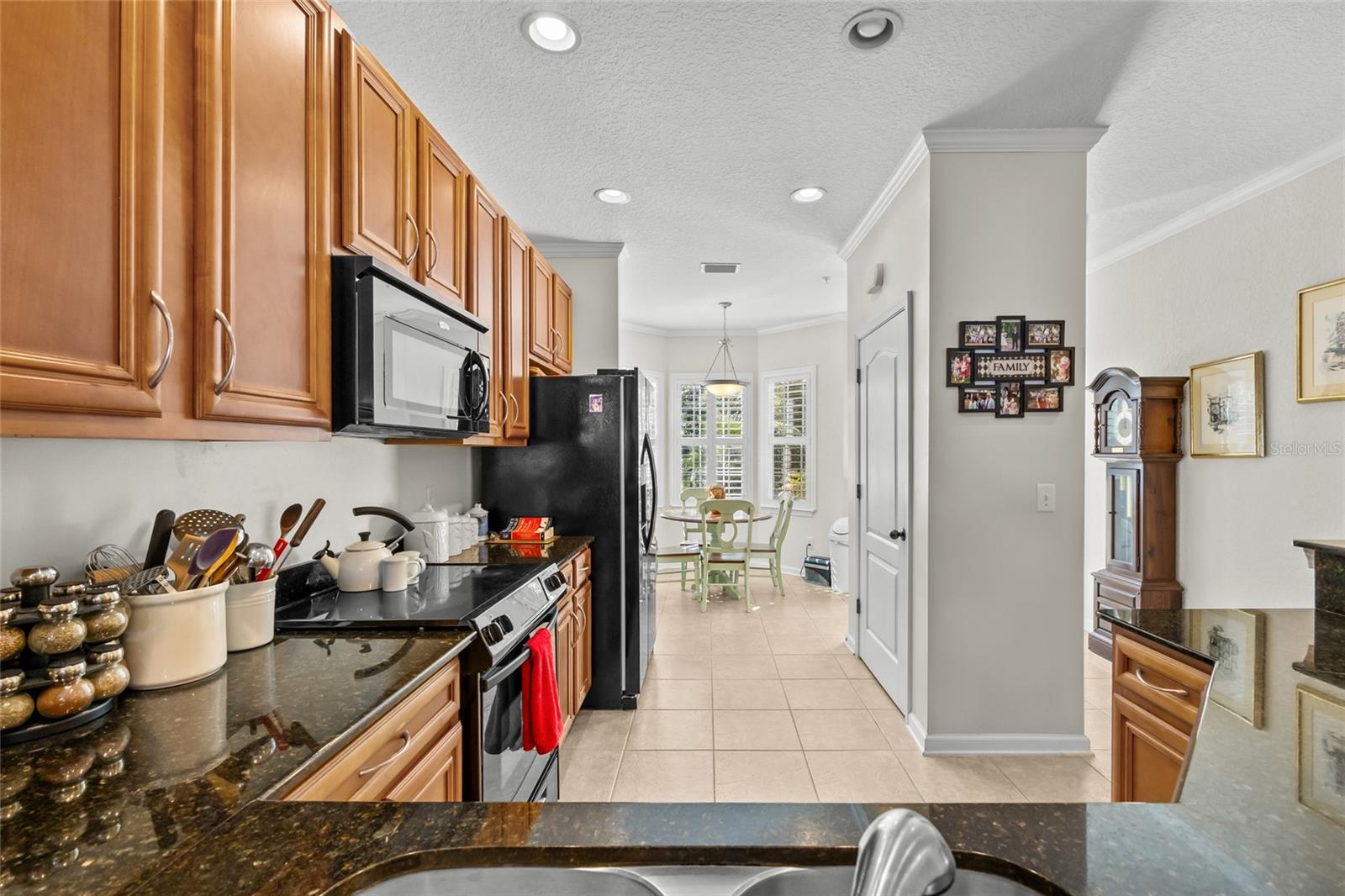 Image 4 of 35 For 165 Bayberry Circle 1106