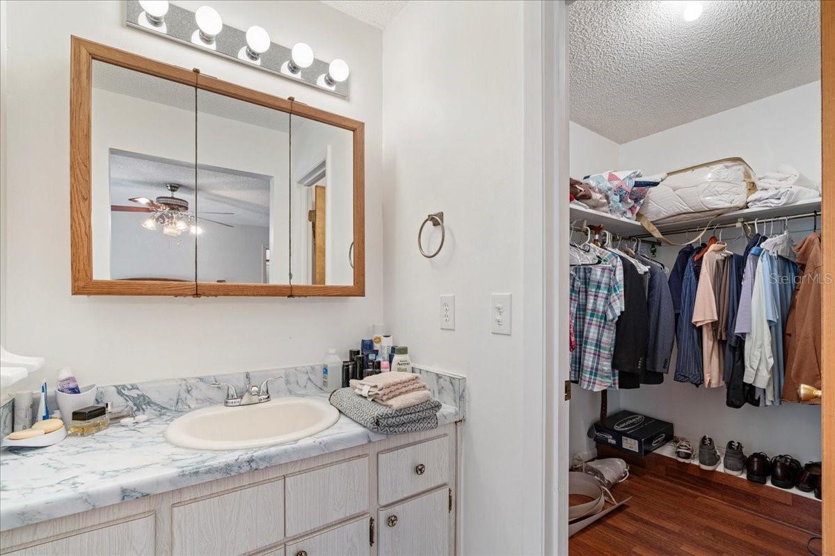 Image 18 of 52 For 16690 51st Street