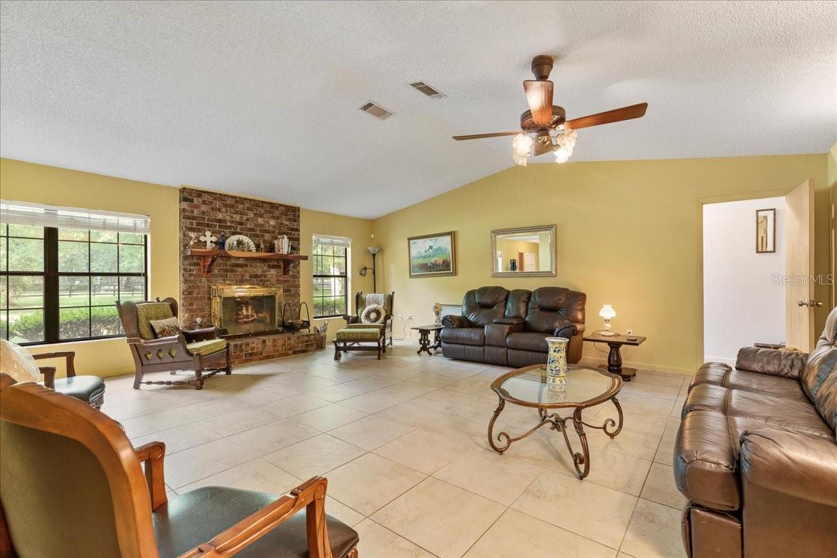 Image 6 of 52 For 16690 51st Street