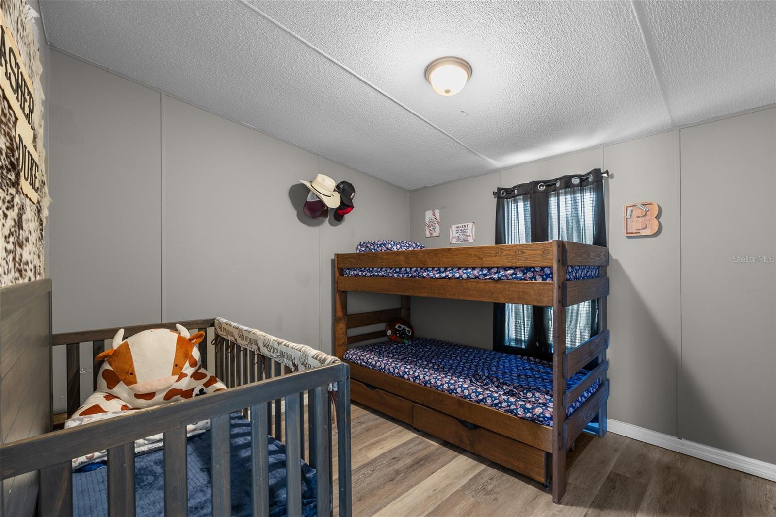 Image 21 of 40 For 25306 142nd Avenue
