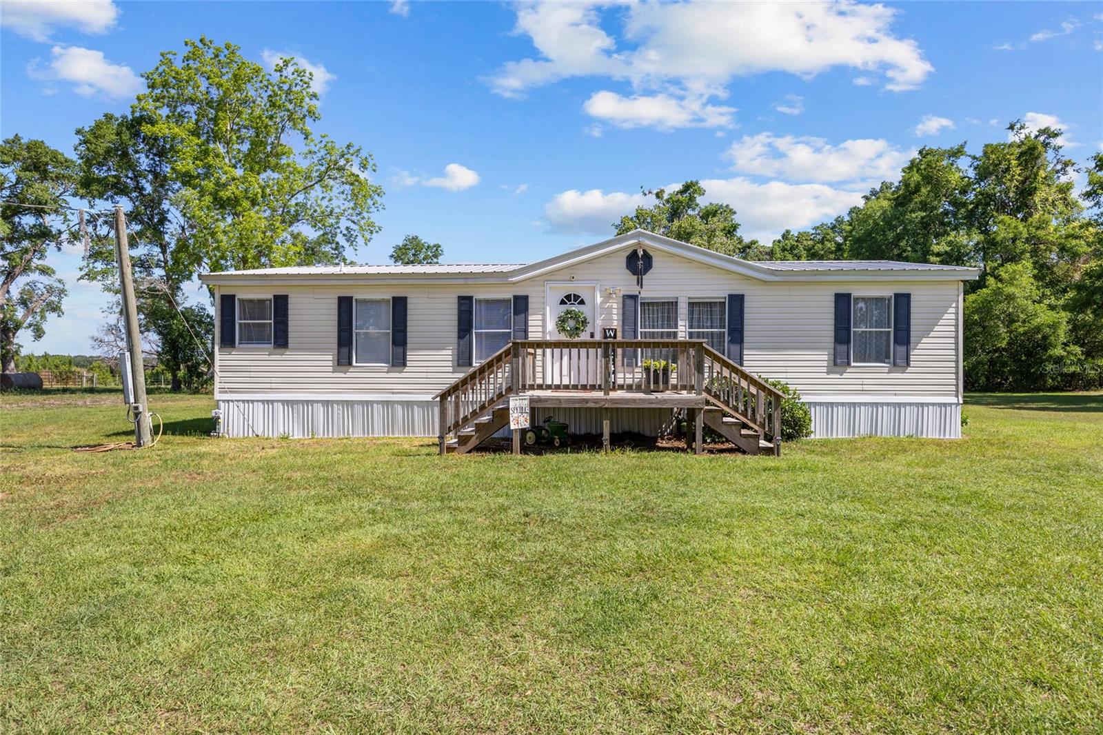 Image 4 of 40 For 25306 142nd Avenue