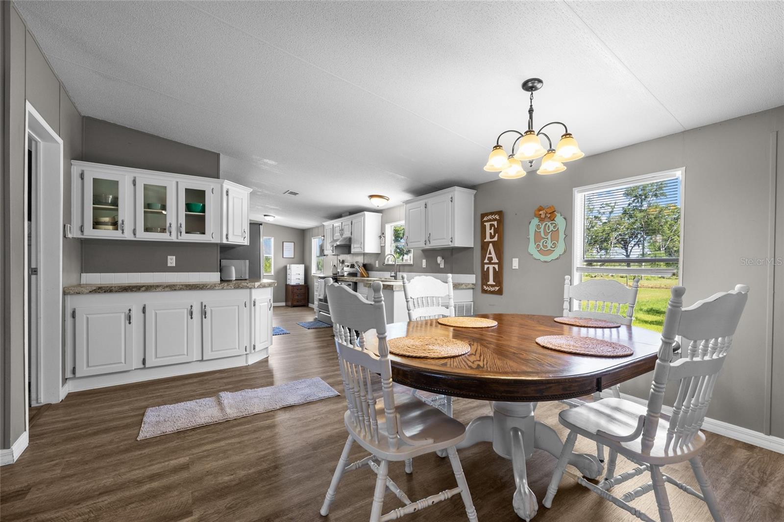 Image 9 of 40 For 25306 142nd Avenue