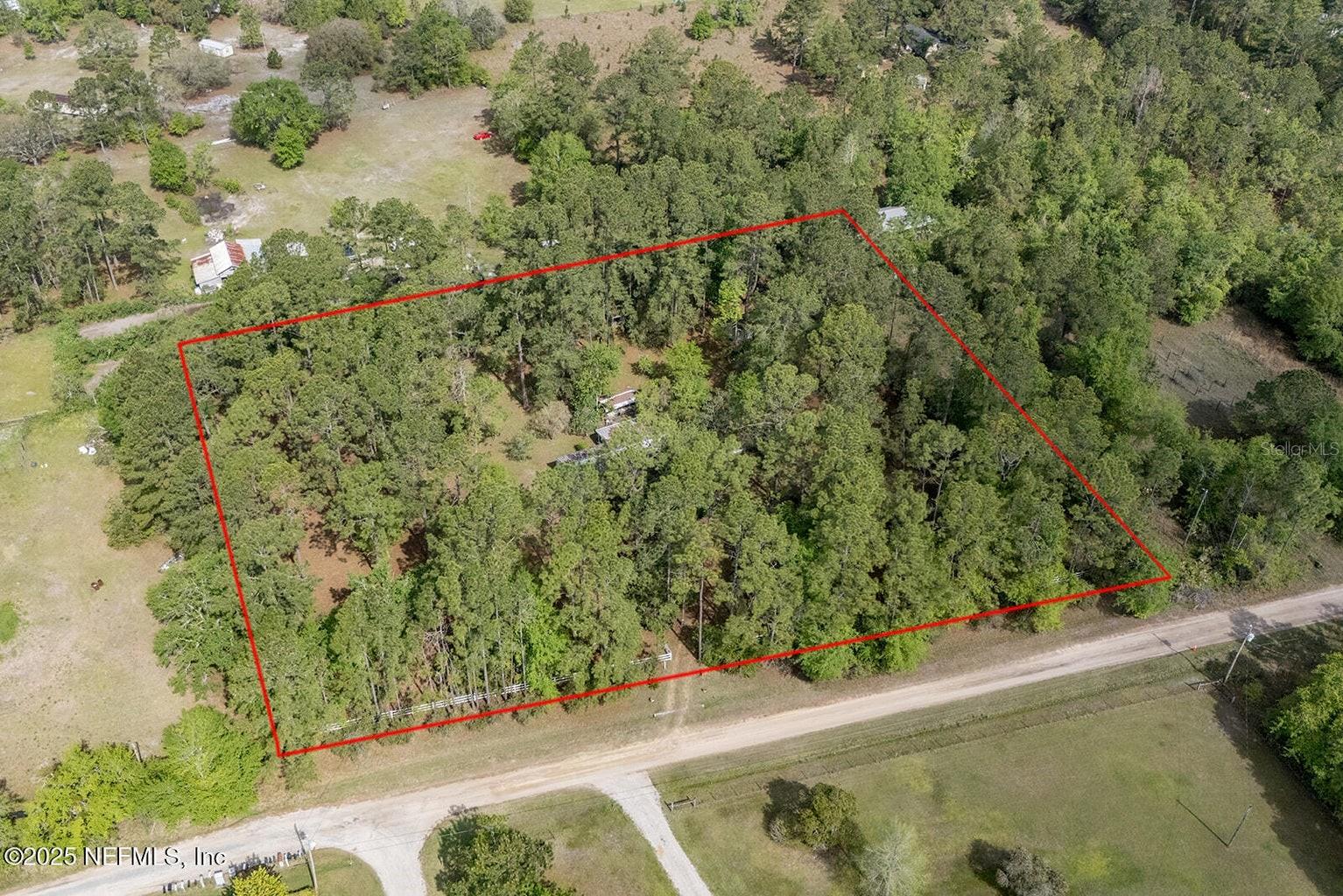 Image 10 of 34 For 6030 Blueberry Hill Road