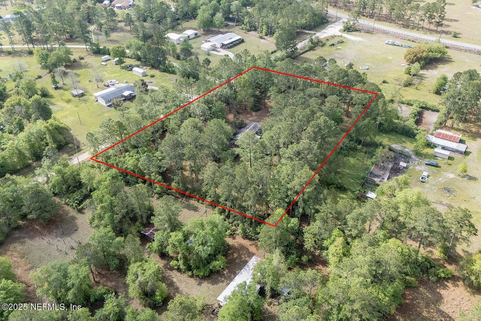 Image 11 of 34 For 6030 Blueberry Hill Road