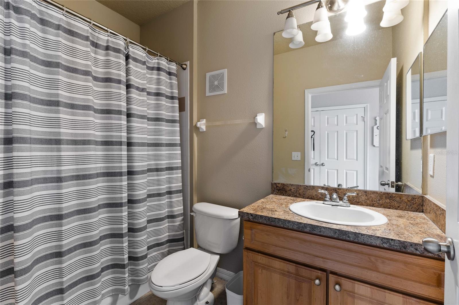 Image 14 of 20 For 1257 9th Road 306