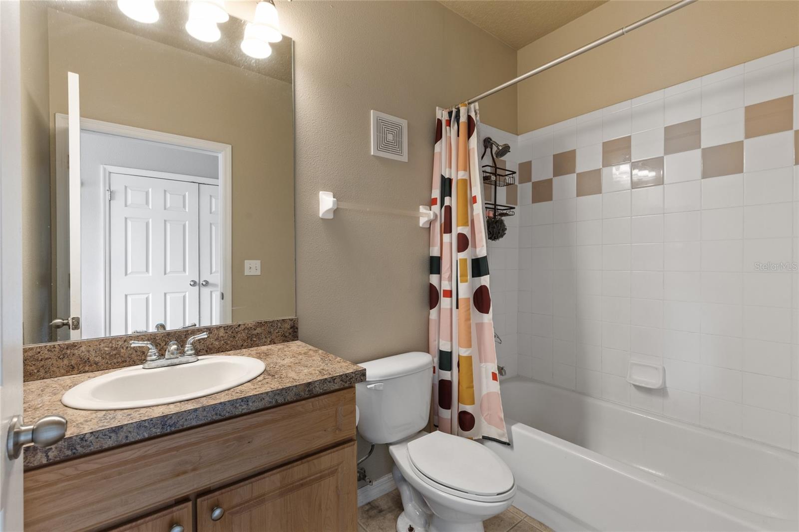 Image 16 of 20 For 1257 9th Road 306