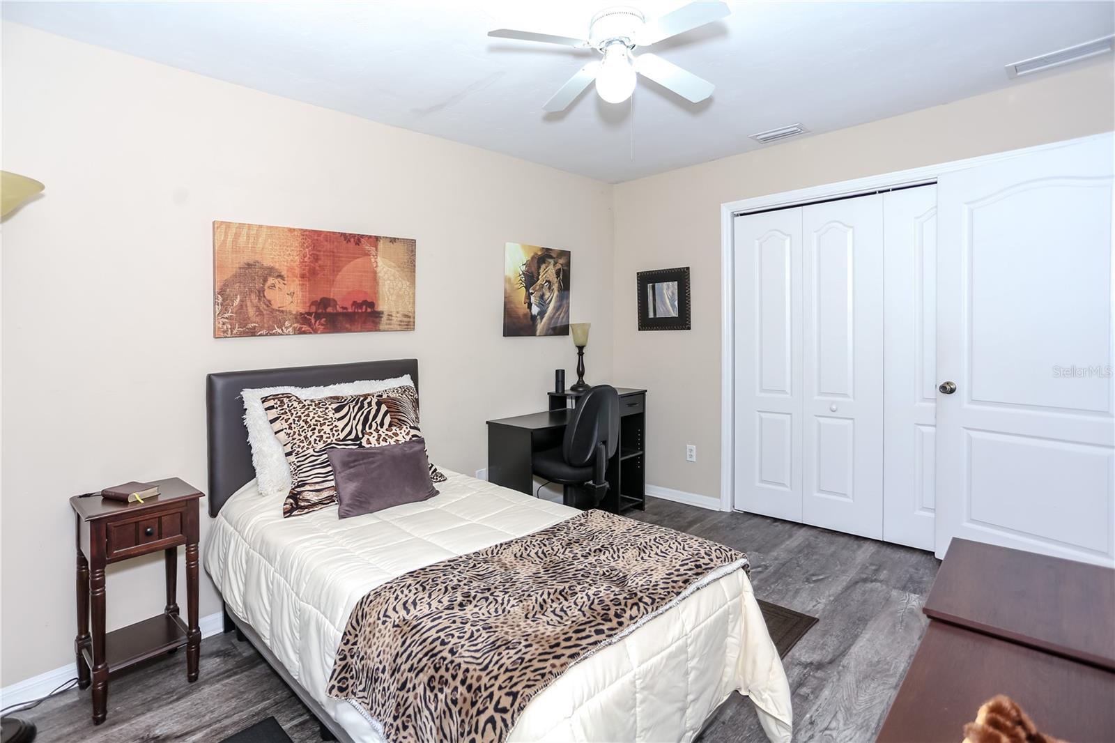 Image 18 of 47 For 6933 226th Drive