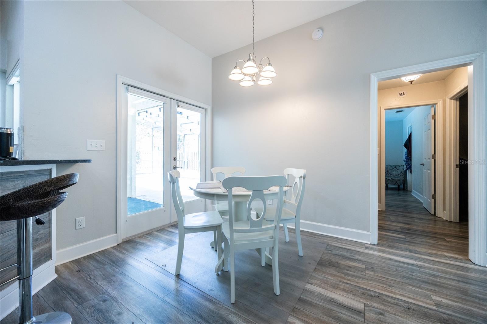 Image 16 of 51 For 945 82nd Terrace