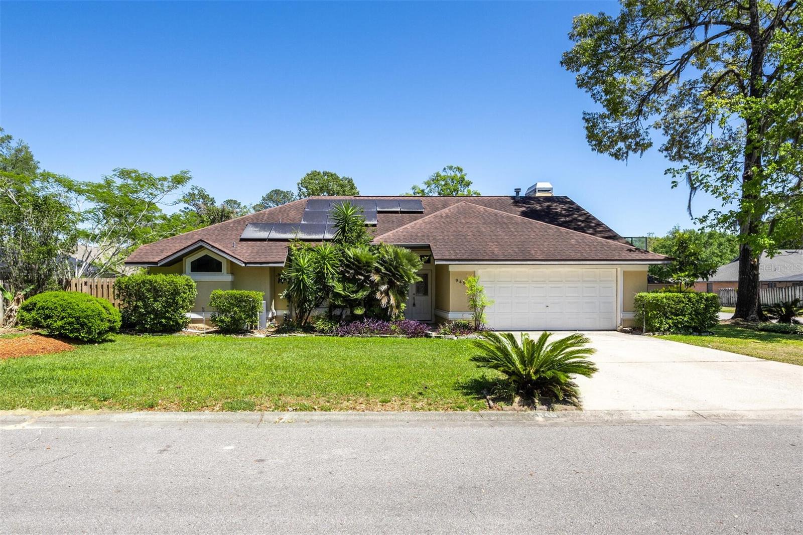 Image 2 of 51 For 945 82nd Terrace