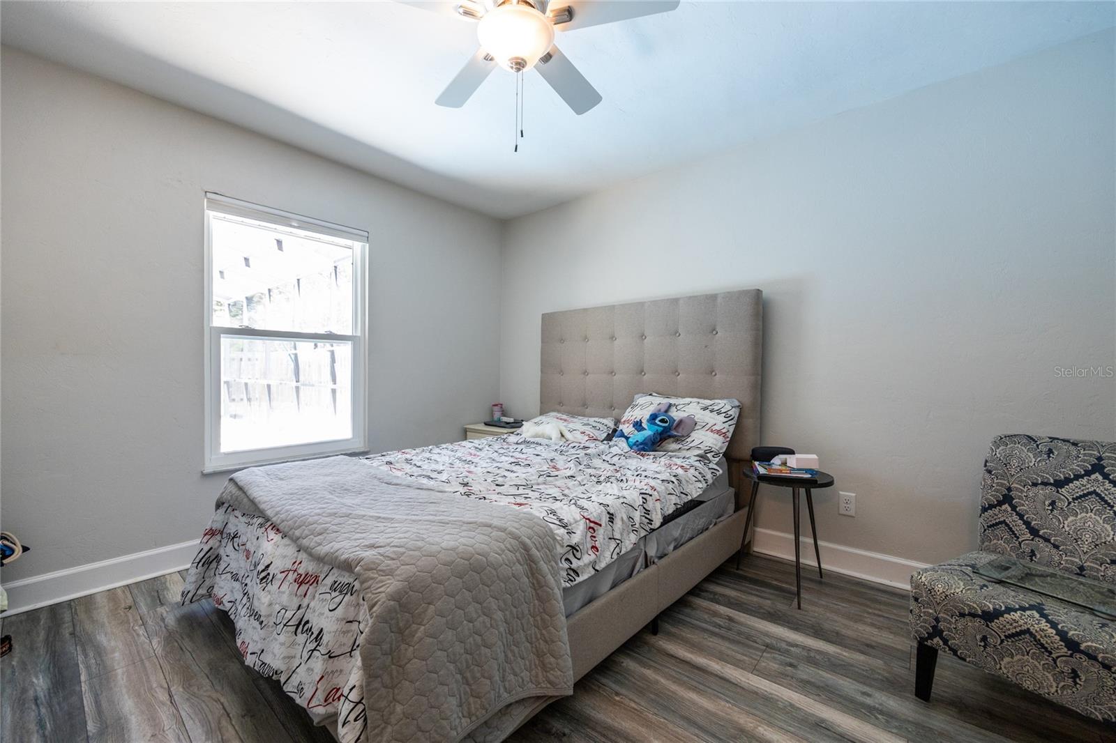 Image 32 of 51 For 945 82nd Terrace