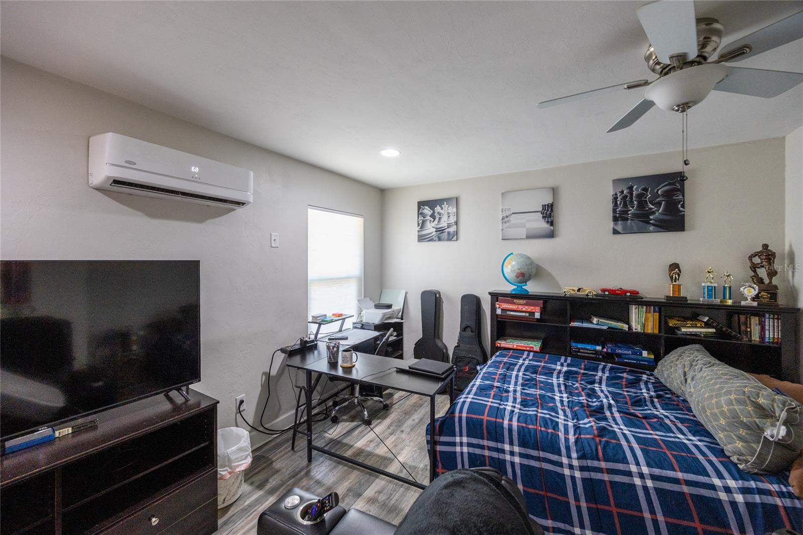 Image 42 of 51 For 945 82nd Terrace