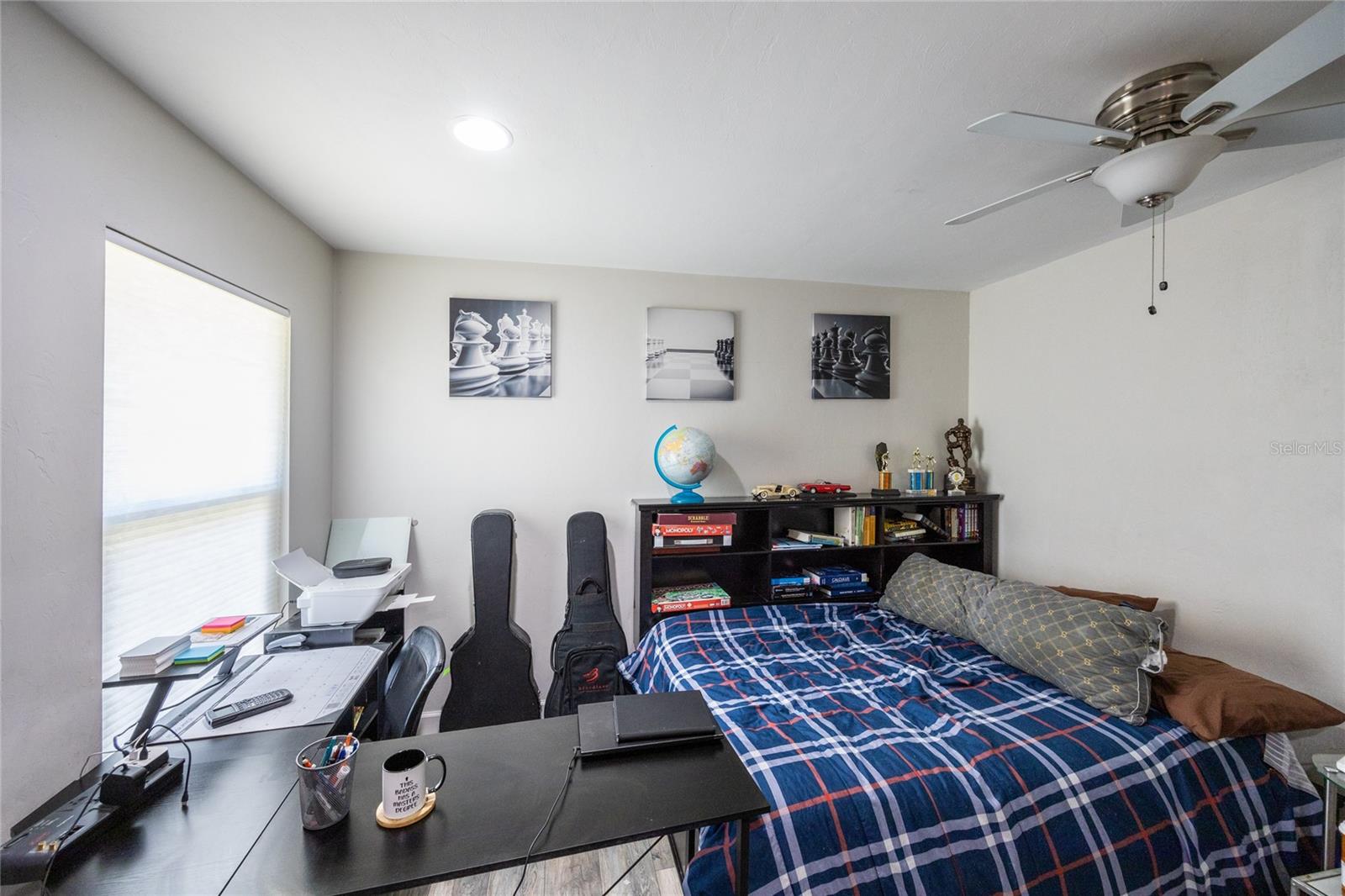 Image 43 of 51 For 945 82nd Terrace