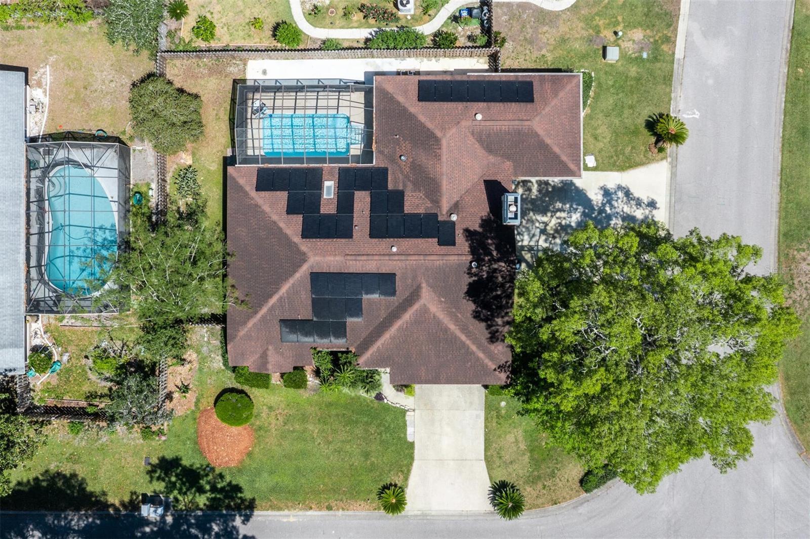 Image 5 of 51 For 945 82nd Terrace