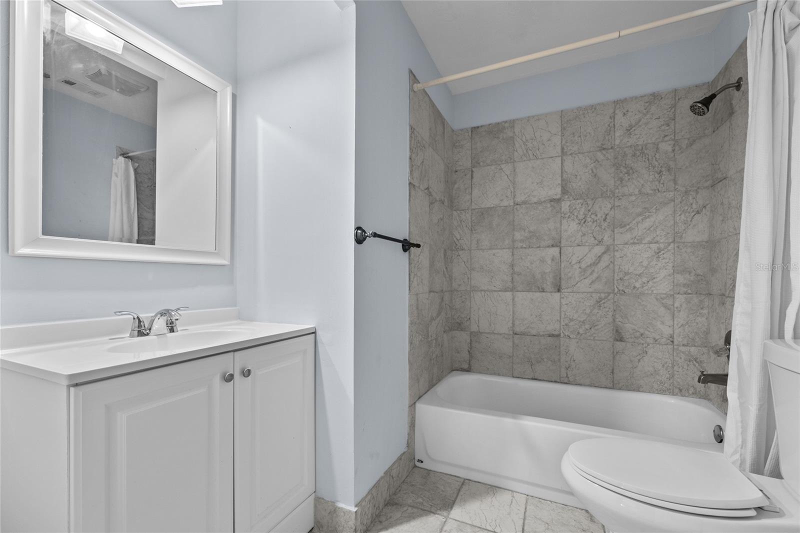 Image 13 of 23 For 5107 86th Terrace