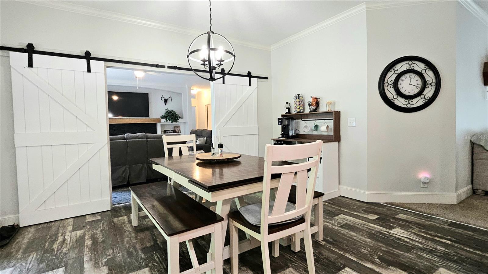 Image 11 of 62 For 17421 72nd Avenue
