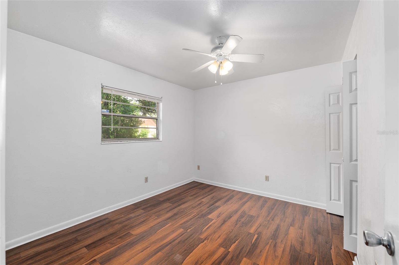 Image 14 of 37 For 1428 42nd Street A