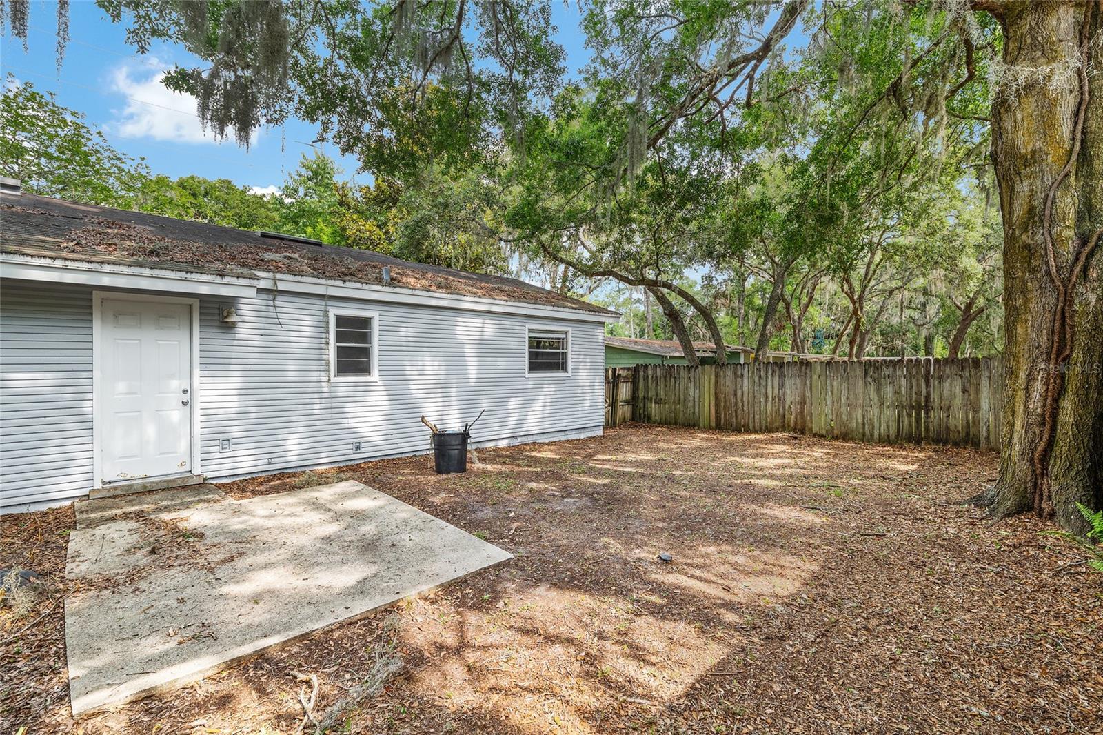 Image 24 of 37 For 1428 42nd Street A