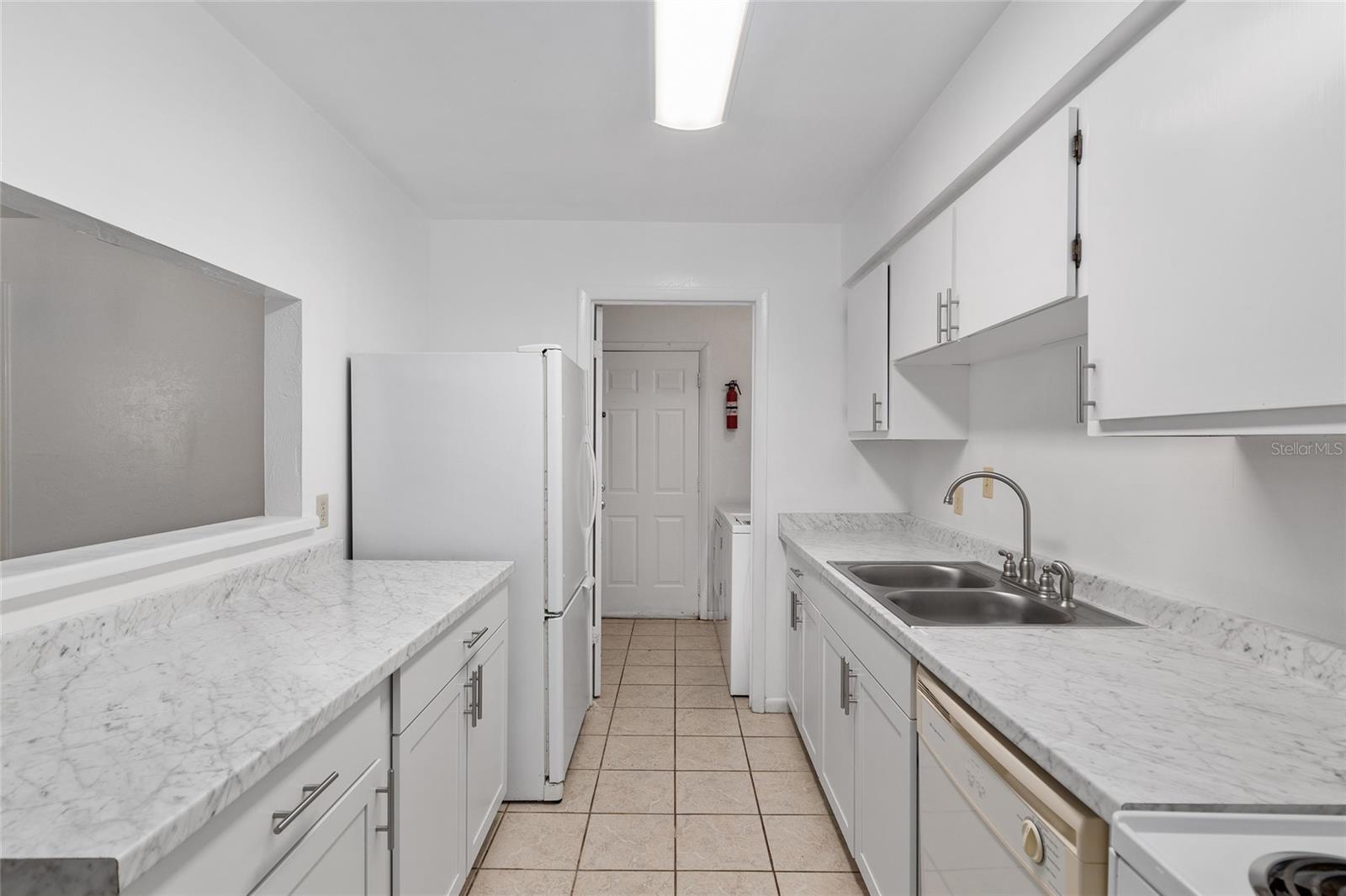 Image 4 of 37 For 1428 42nd Street A