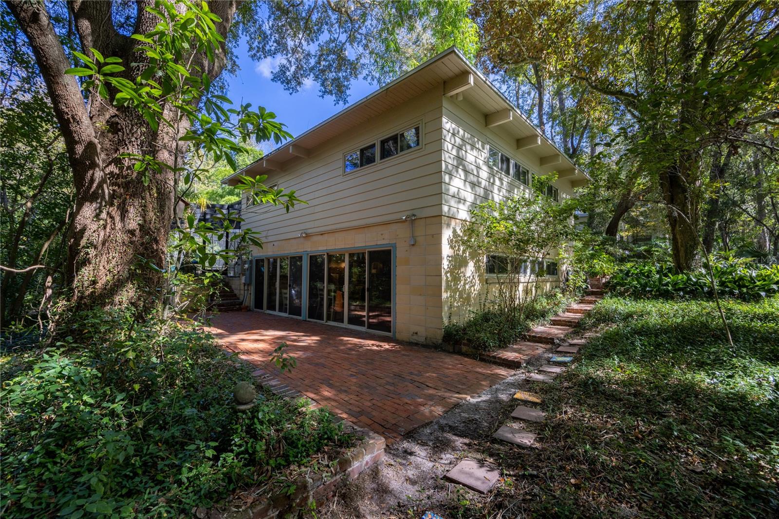 Image 49 of 72 For 2074 11th Road