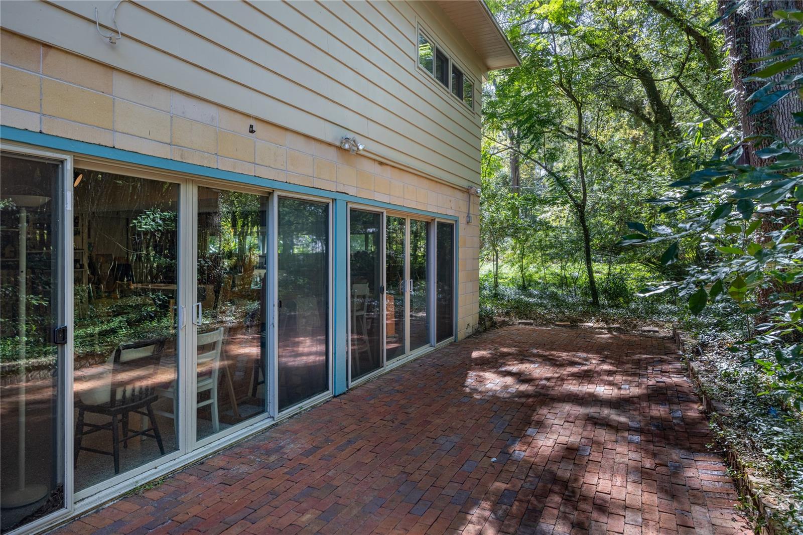 Image 50 of 72 For 2074 11th Road