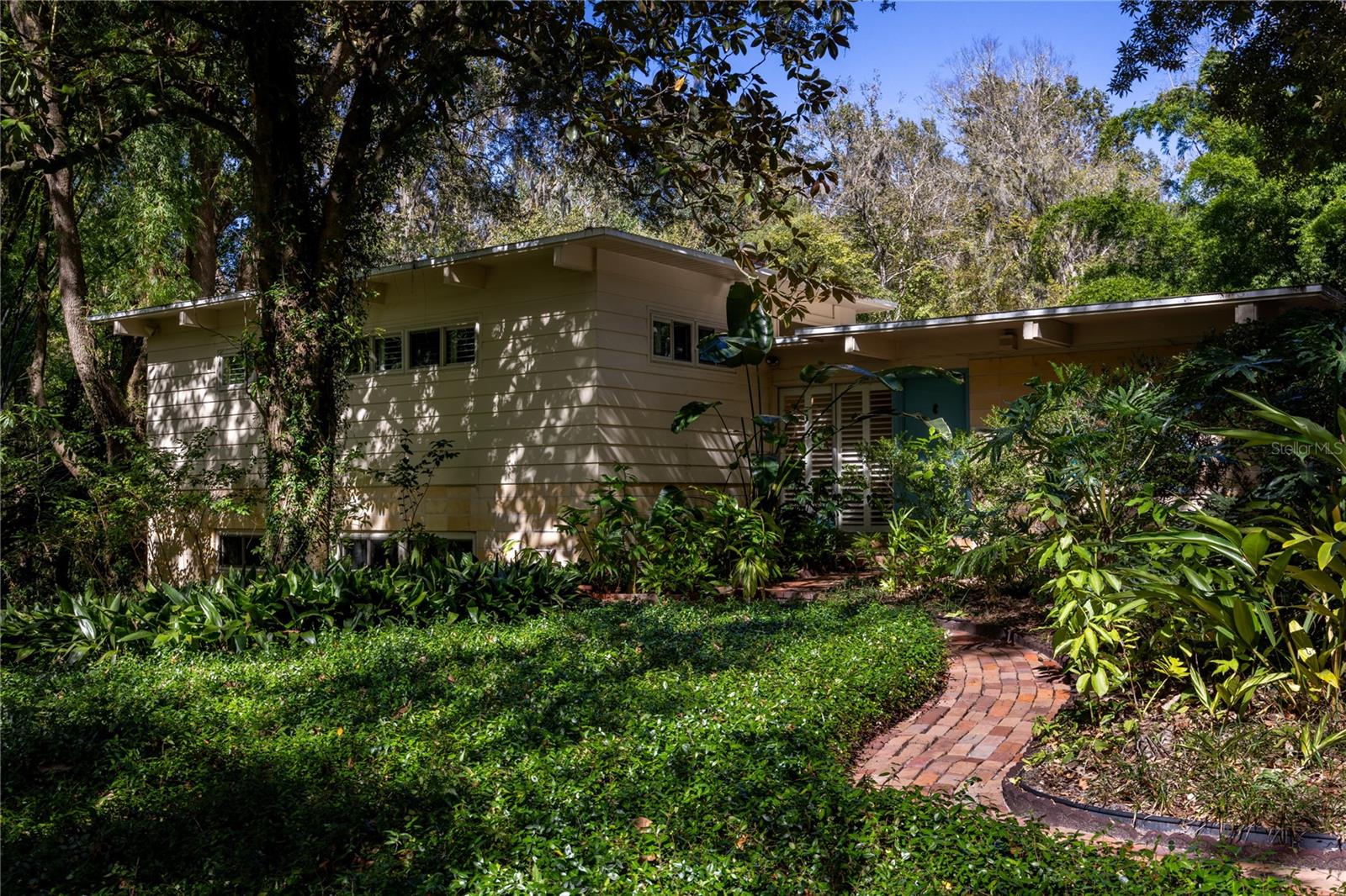 Image 7 of 72 For 2074 11th Road