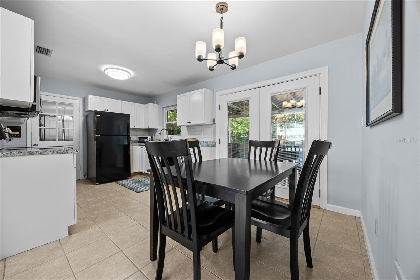 Image 11 of 27 For 1906 38th Drive